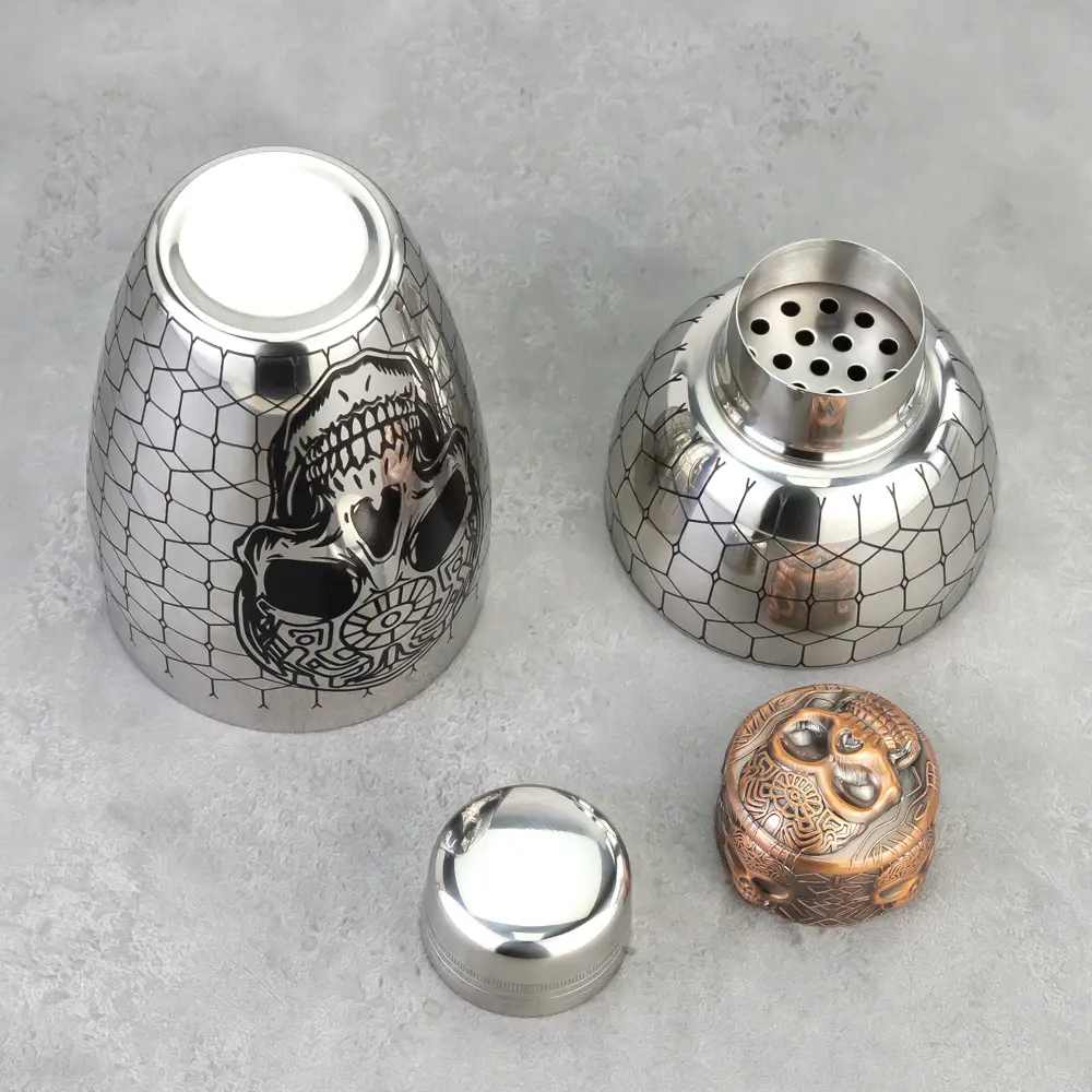 Unique Skull-Head Built-In Strainer Heavyweight Martini Sharker (5).jpg