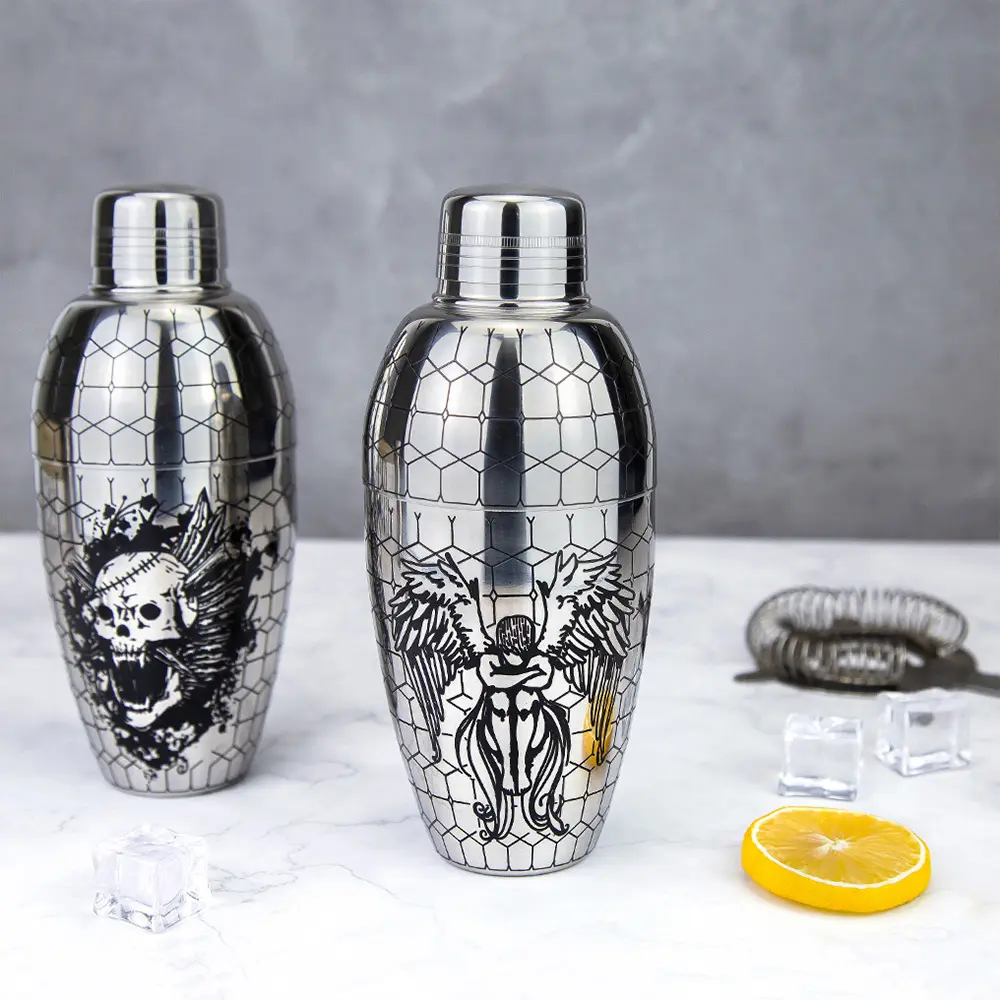 Cocktail Shaker Angle Etching (7).jpg