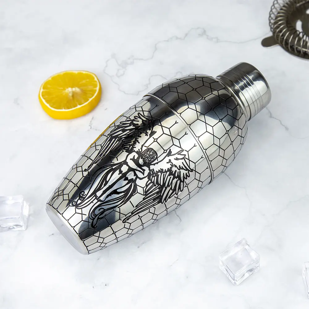 Cocktail Shaker Angle Etching (11).jpg