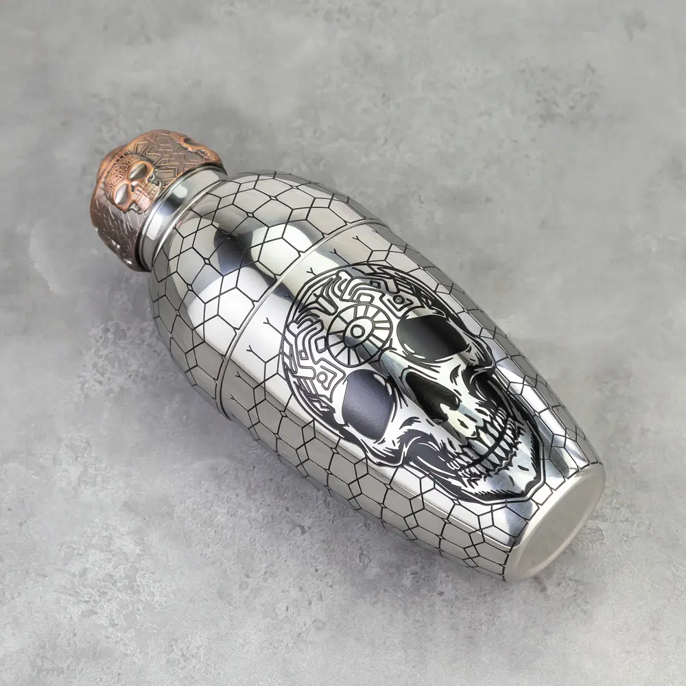 Unique Skull-Head Built-In Strainer Heavyweight Martini Sharker (3).jpg