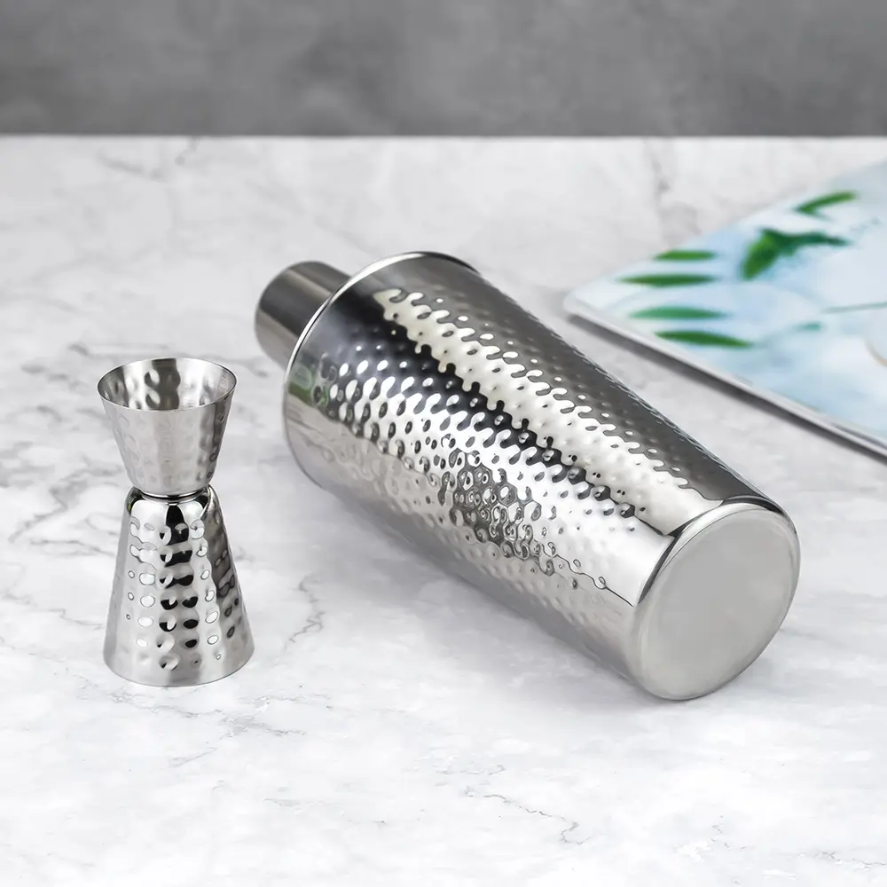 Hammered Cobbler Shaker Set (4).jpg