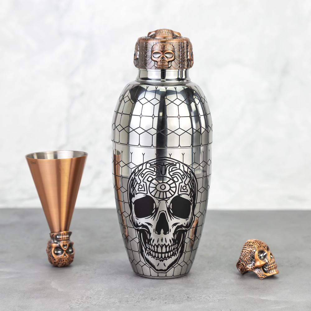 550ml 18oz Skull Head 3-Piece Cocktail Shaker Engraved Pattern Heavyweight Cobbler Shaker