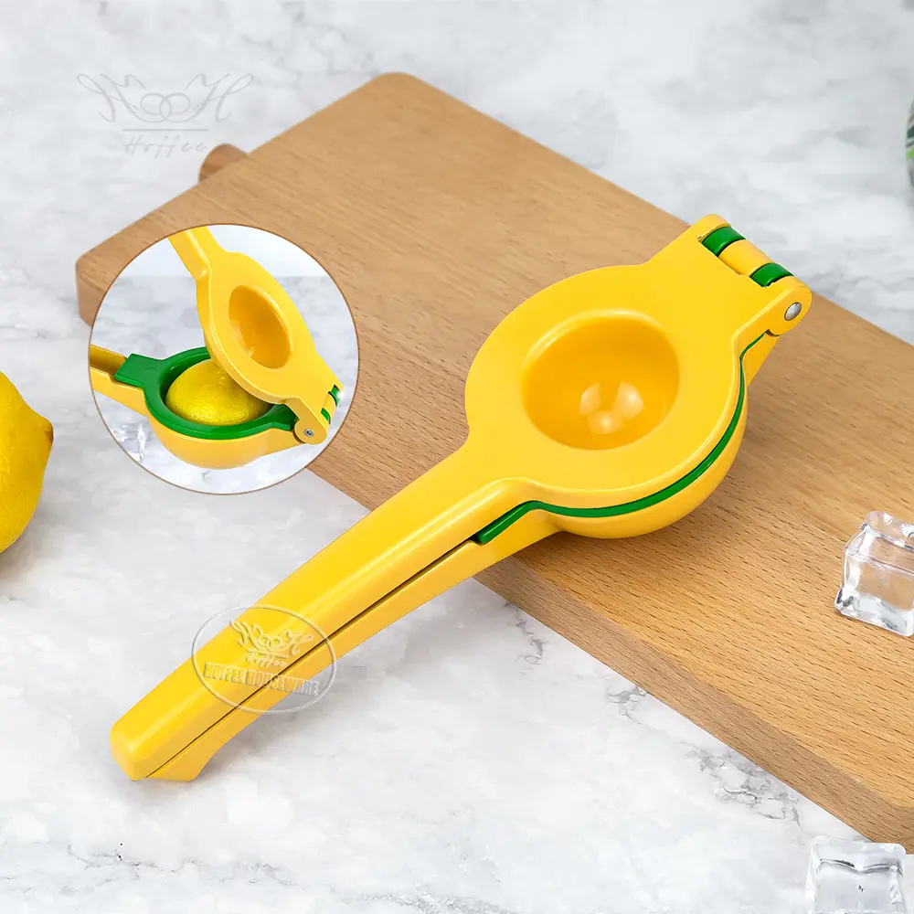 2-in-1 Multi-Function Handheld Juicing Lemon Squeezer (5).jpg