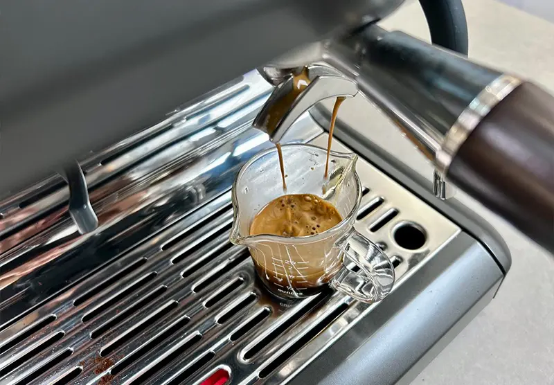 Herbal Jelly Latte China's Refreshing Coffee Innovation for Summer 2025 (3)