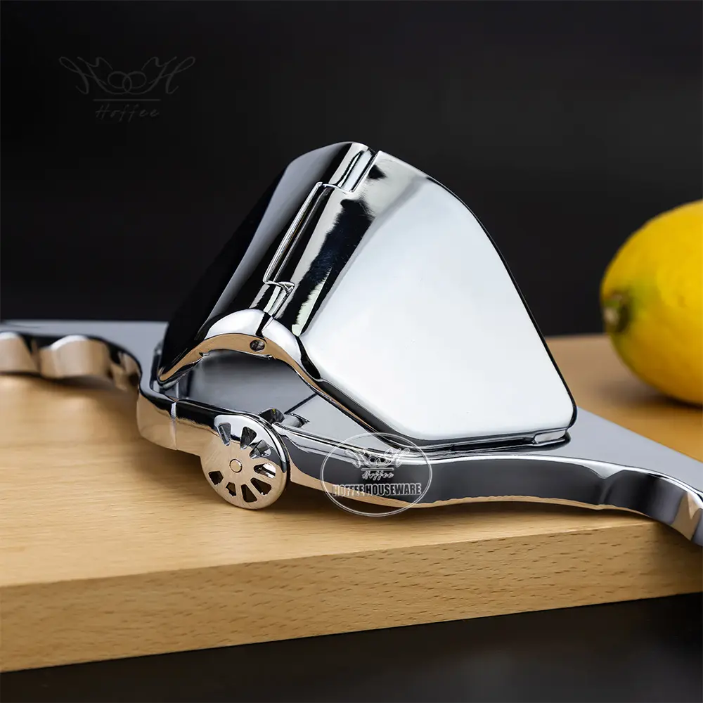New Design Foldable Zinc Alloy Manual Lemon Squeezer for Cocktail (5).jpg