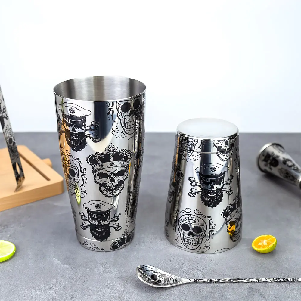 Engraved Skull Boston Shaker Tins (7).jpg