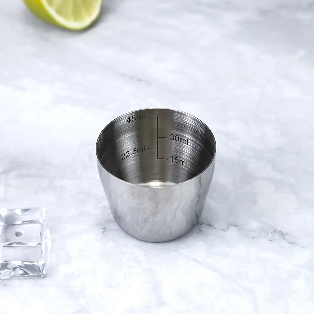 Replaceable Cups Built-In Strainer Cocktail Shaker (2).jpg