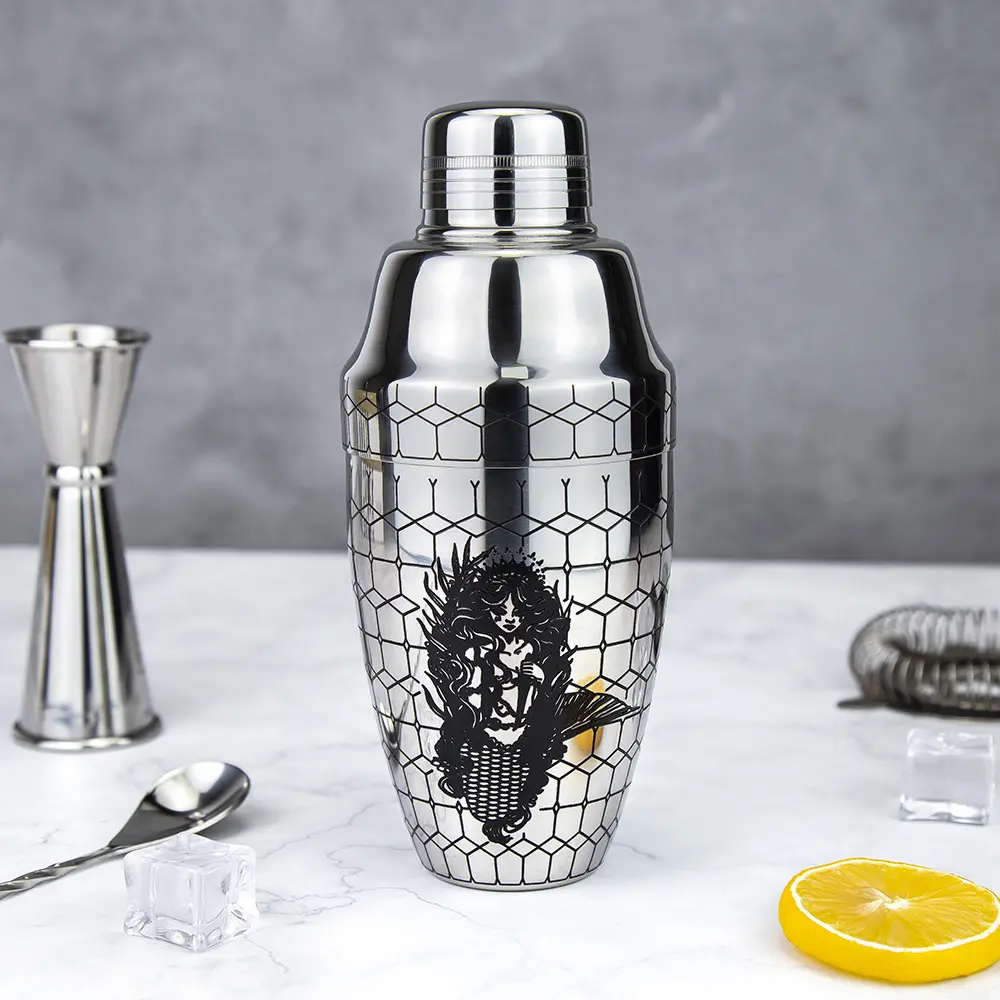 Cocktail Shaker Mermaid Engraved (1).jpg
